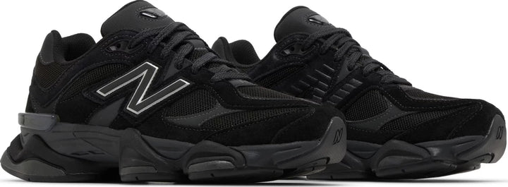 New Balance 9060 - Triple Black